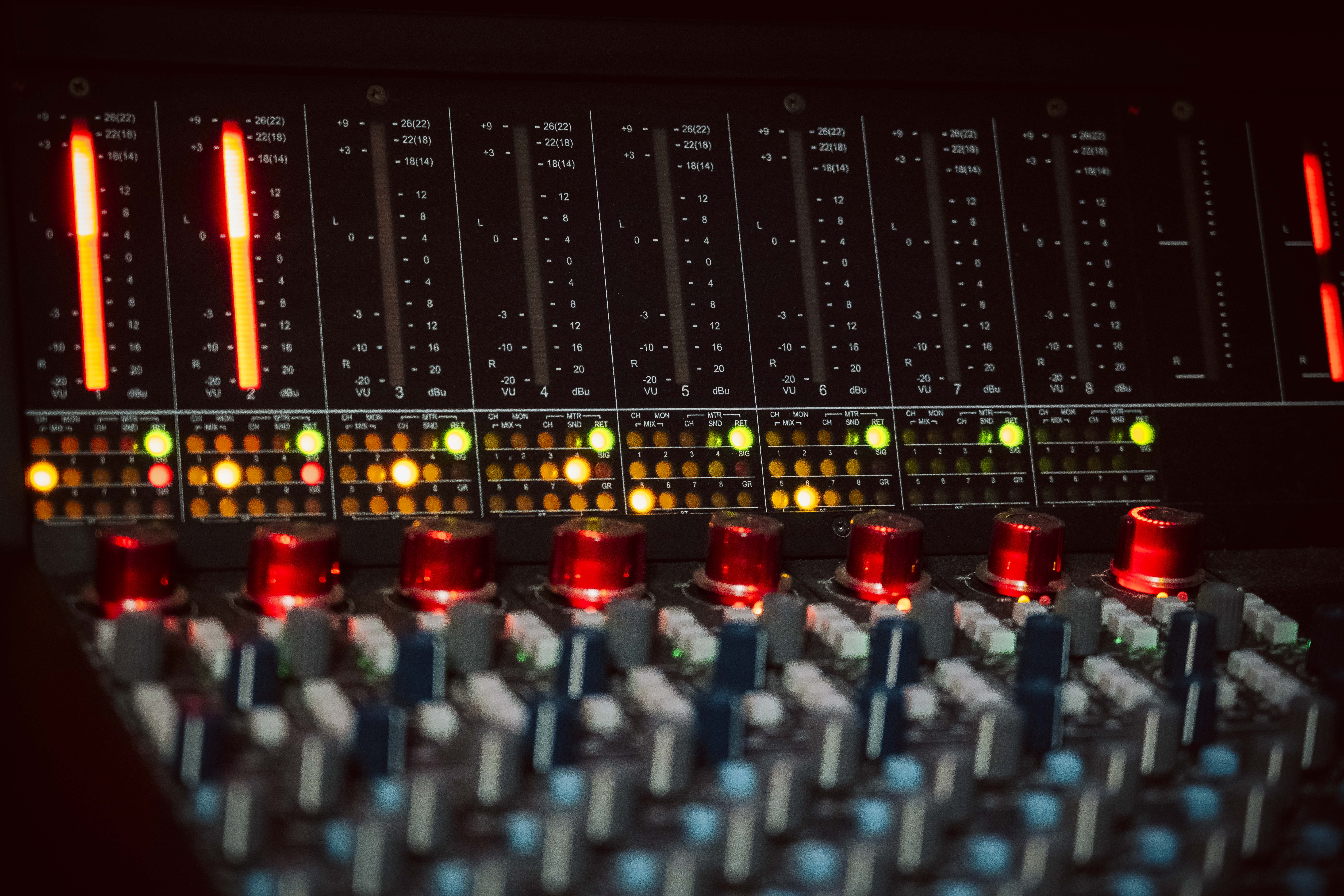 5.1 Cinema Mixing Suite, We Love Jam Studios