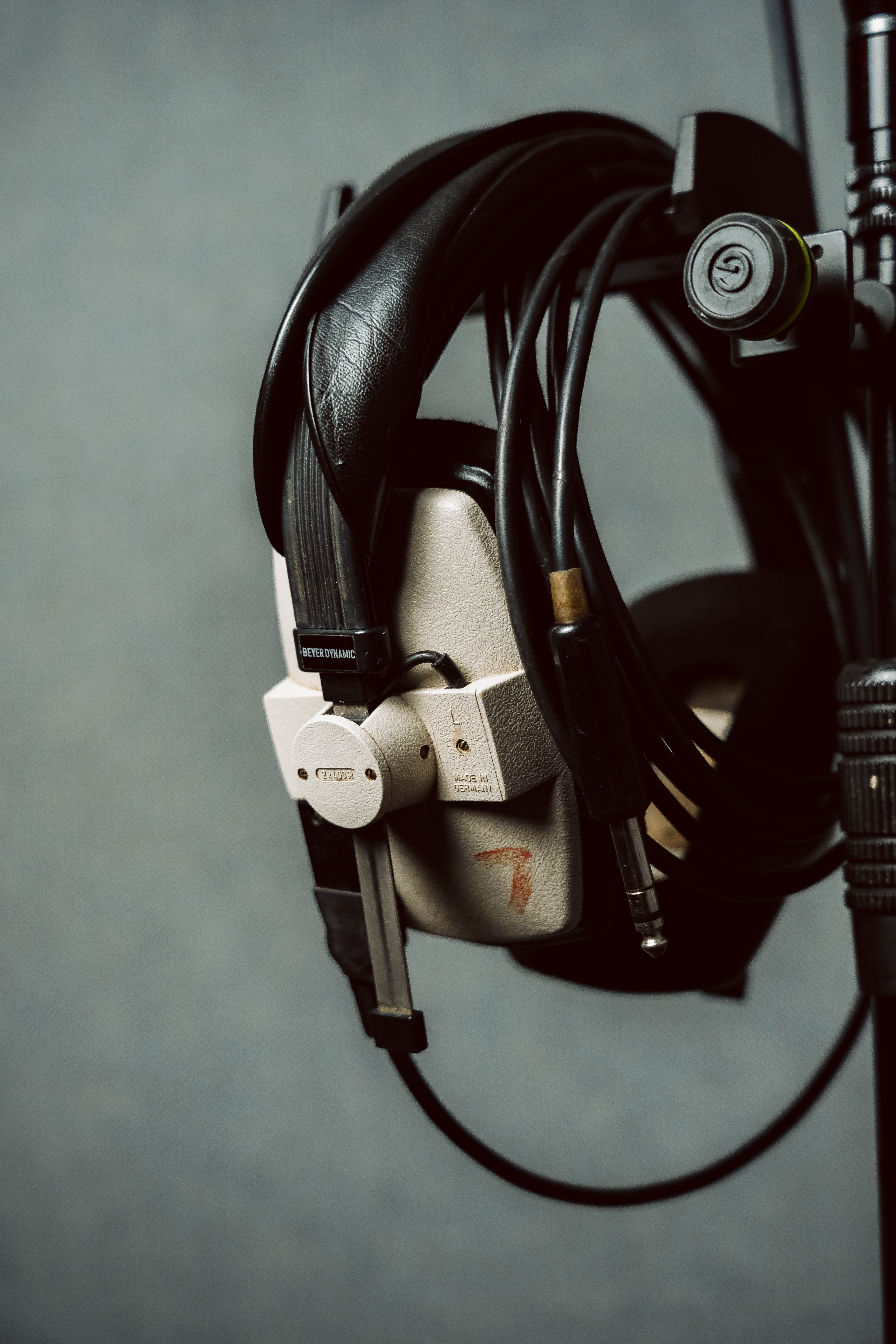 VOICE CASTING SERVICES, We Love Jam Studios