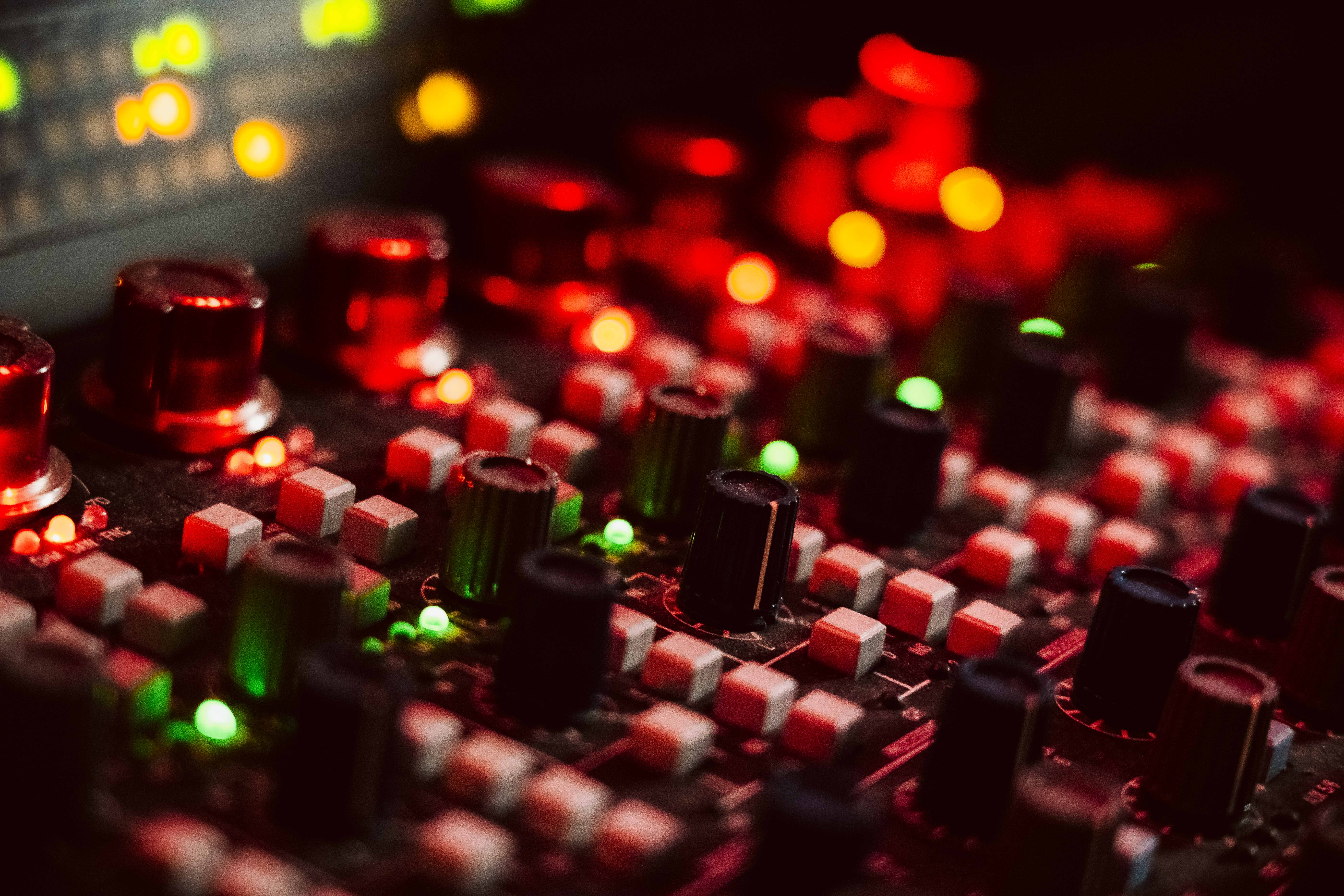 Studio equipment for online commercial sound Cape Town campaigns